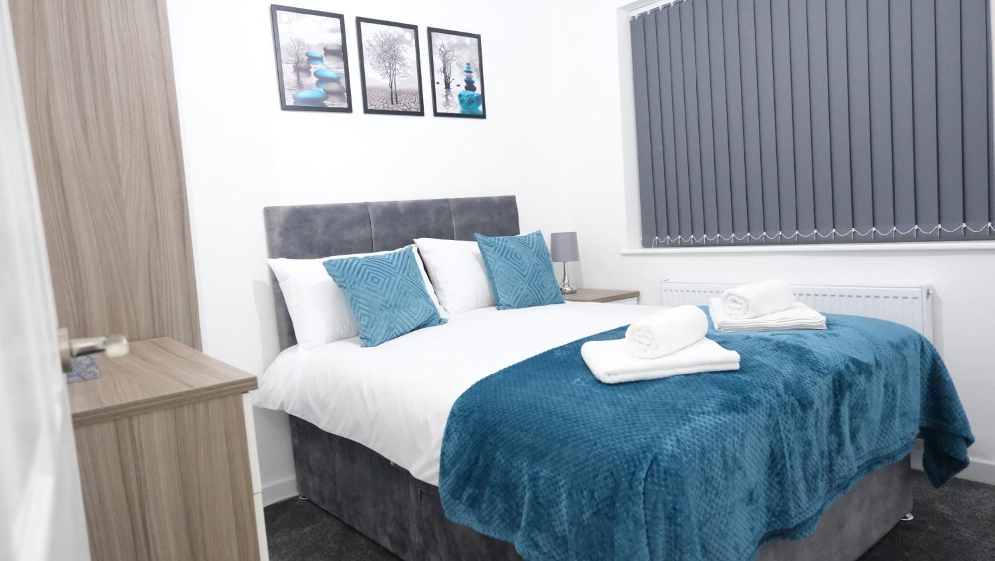 Modernized Three Bedroom House Near City Stadium, Attractions, City Centre - Sky N Netflix - Convenient Transport Manchester Exteriör bild